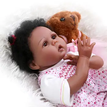 22 İnç Yeniden Doğmuş Bebek Bebek El Yapımı Köklü Siyah Kıvırcık Saç gerçekçi Kız Yürümeye Başlayan Silikon oyuncak bebekler Çocuklar için Hediye