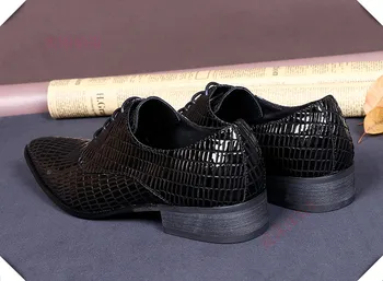  Christia Bella Moda Artı Boyutu Sivri Burun Iş Resmi Erkek Kafes Gerçek Deri Oxfords Ayakkabı erkek Brogue bağcıklı ayakkabı