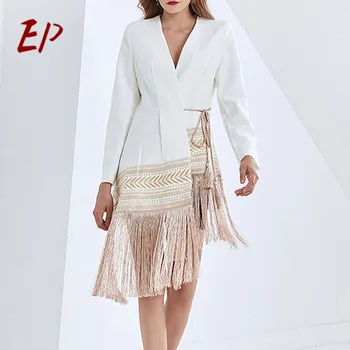  EP 2021 Kadın Moda Bahar Yeni Düzensiz Takım Elbise Ceket Beyaz Uzun Kollu Blazer Püskül Nakış Ceket Kadınlar İçin