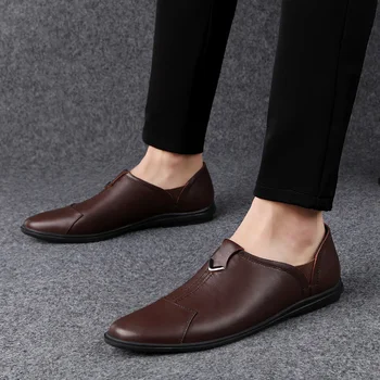  Moda ayakkabılar 2021 rahat ayakkabılar nefes deri makosenler Ofis Ayakkabı Erkekler İçin Sürüş rahat ayakkabılar