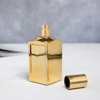  Set: parfüm 100 ml ve güç bankası 4500 mAh