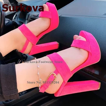  Surkova Kırmızı Sıcak Pembe Süet Tıknaz Topuk Sandalet Kadın Yüksek Platformu Toka Askı Elbise Ayakkabı Gökyüzü Yüksek Topuk Gladyatör Düğün Pompa