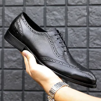  Yuvarlak Ayak Özel Brogue erkek Ayakkabı Elbise Ayakkabı Erkek İyi giyimli Beyefendi El Yapımı Hakiki Deri erkek Oxford Ayakkabı Ayakkabı